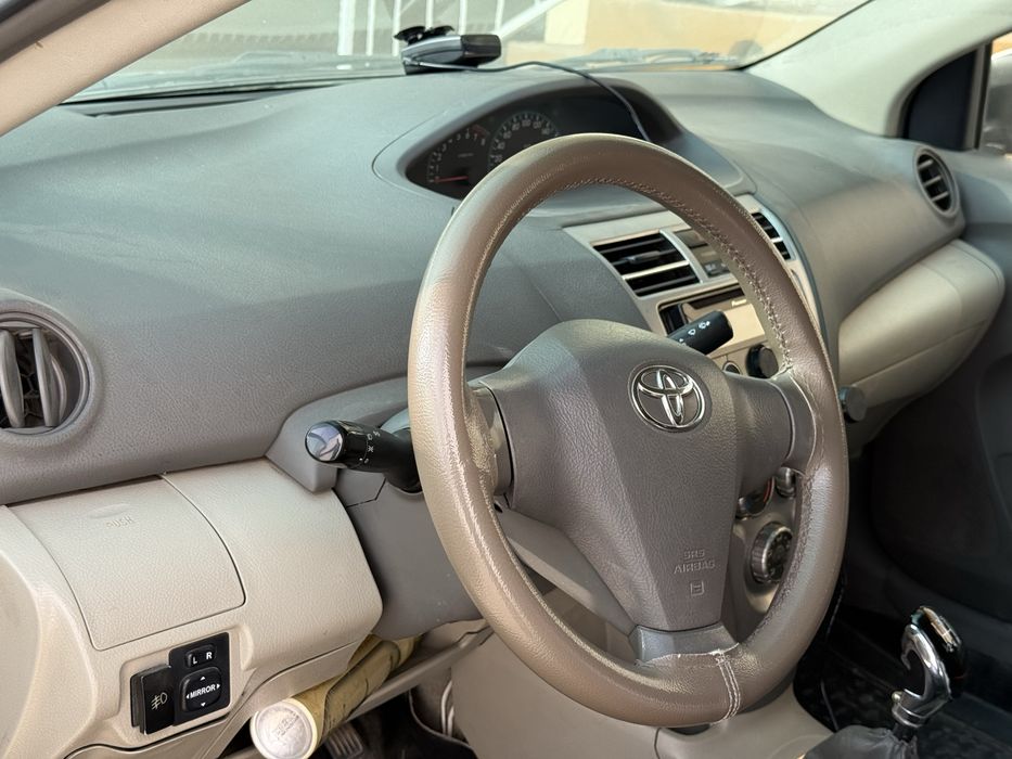 Toyota Yaris сотилади