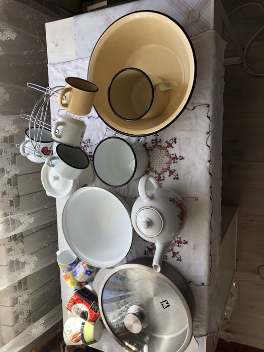 Хрусталь Иран,Чехия , Кастрюля сталь , и другое