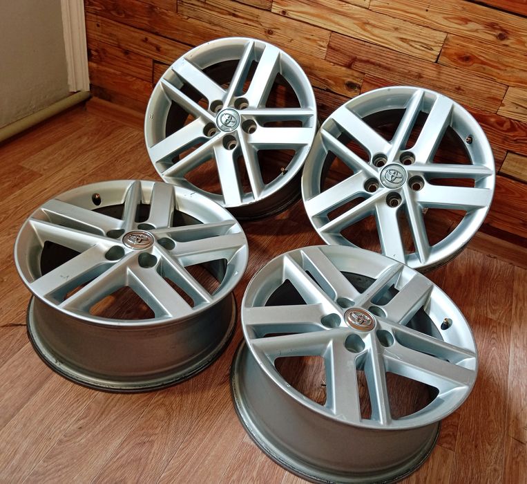 Диски 17 ет 45 крепёж 5/114,3  J7.