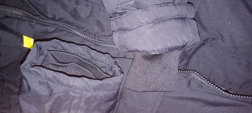 Мужская куртка продается