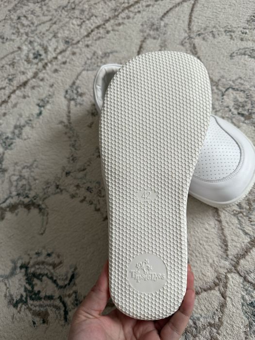 Barefoot кеды белые Tipsietoes новые
