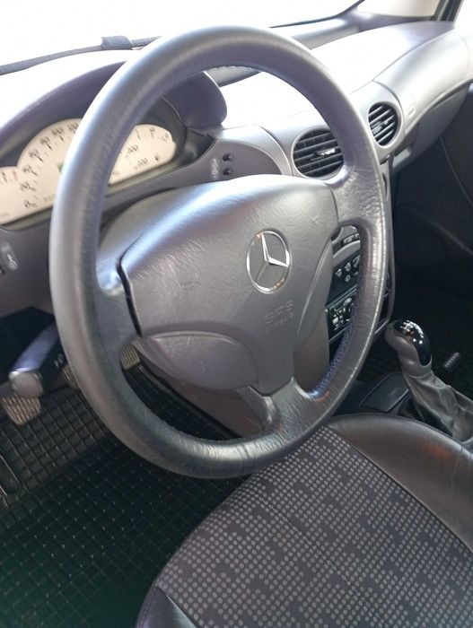 Mercedes Benz A160