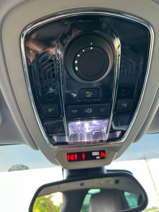 Haion cu lunetă Peugeot 508 break