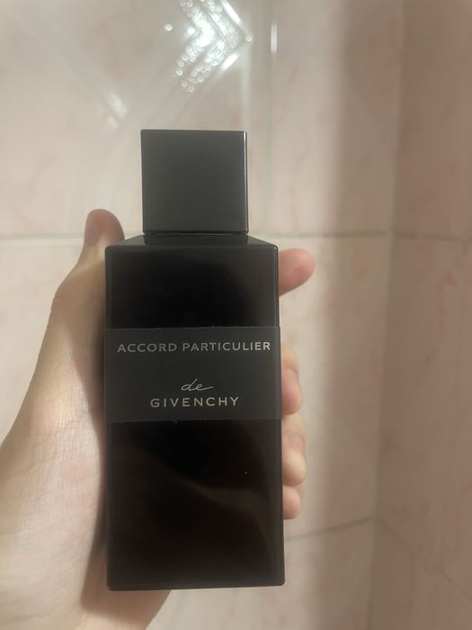 Парфюм Givenchy Accord Particulier