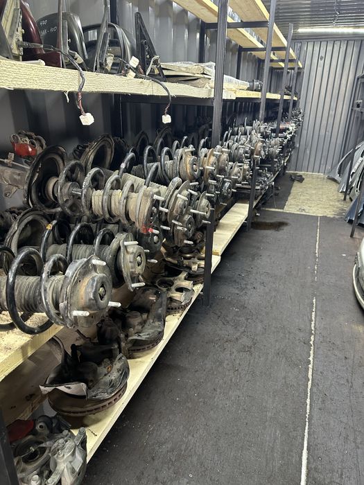 Амартизатор Камри 50