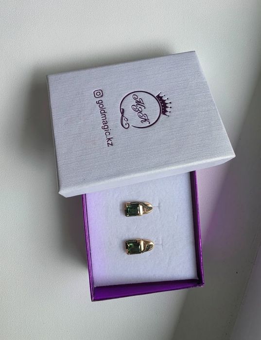 Продам золотые, элегантные серьги