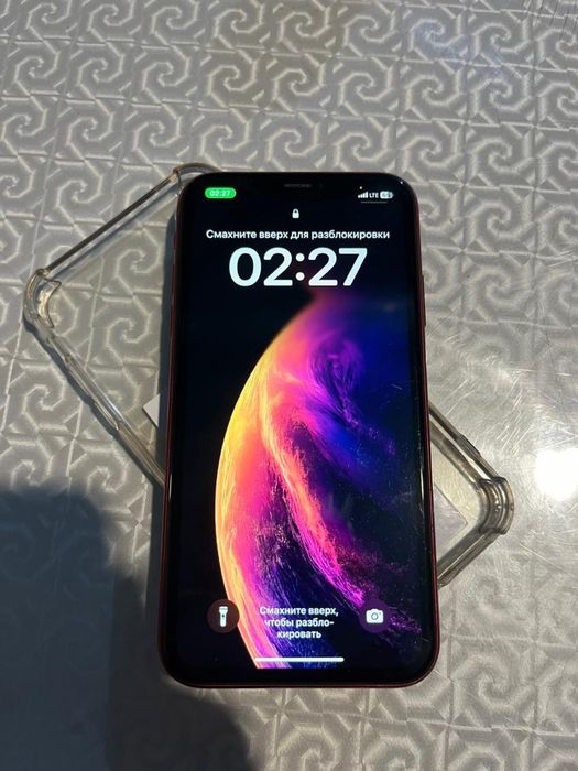 Продается айфон хр