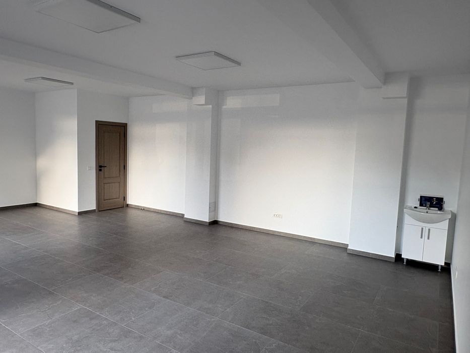 Spatiu comercial de inchiriat
