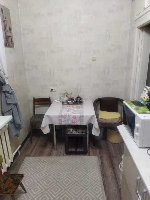 Продаётся квартира 12 квартал метро Туркистон 1/4/9