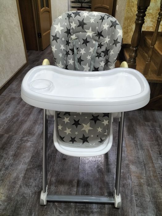 Продам детский стол