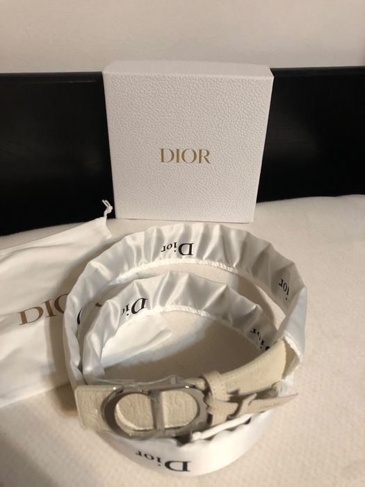 Curea Dior , calitate premium , pe stoc , noua , 110cm