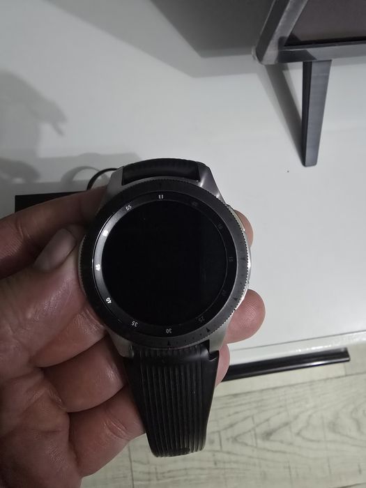 Продам Samsung Galaxy Watch