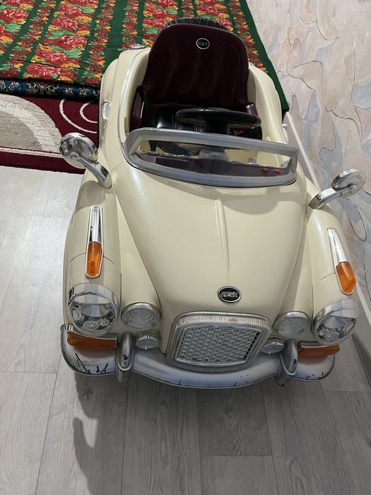 Продам машину для детей