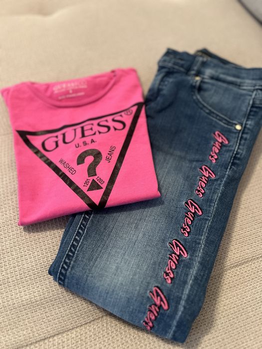 Дънки Guess + тениска Guess