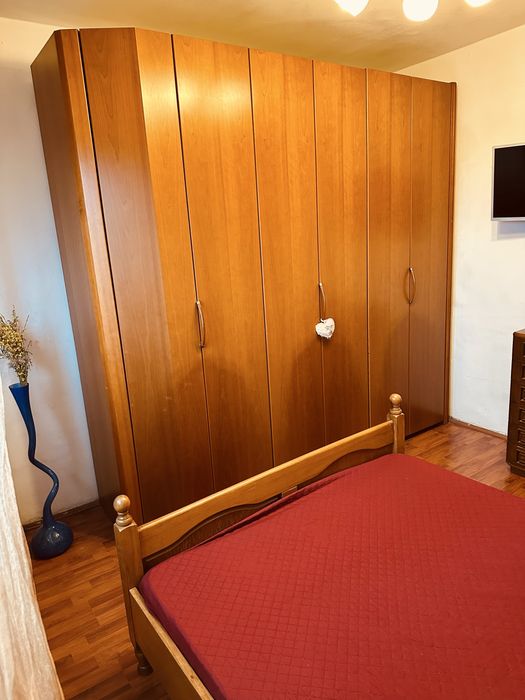 Apartament 2 camere de inchiriat, decomandat, la 5 min de mall electro