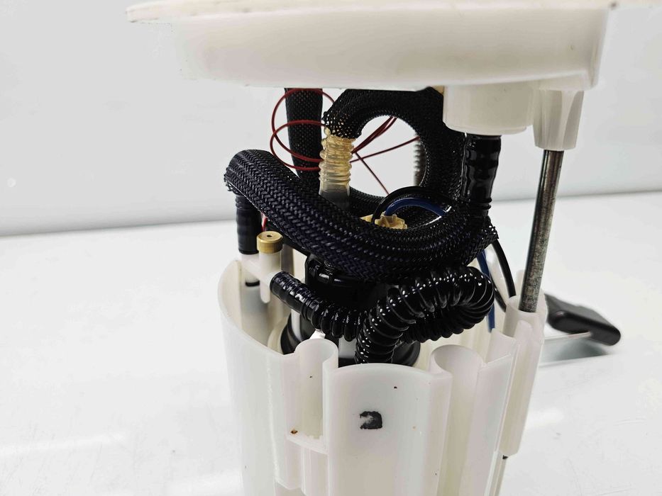 Pompa combustibil Volvo V60 [Fabr 2010-2018] 31274669 2.0 D4204TS 133K