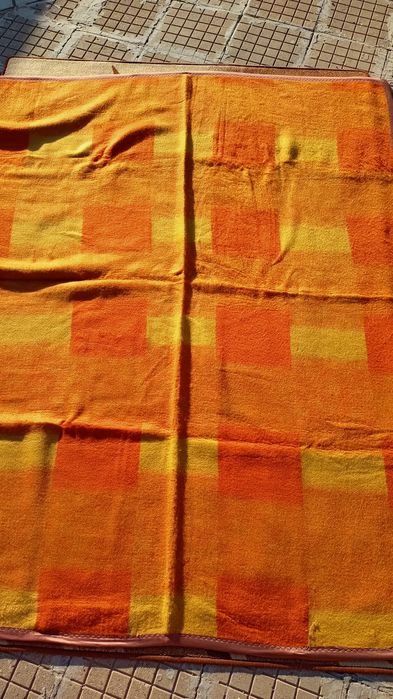 Автентични одеяло