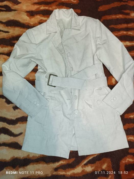 Пиджак женский 48 размера