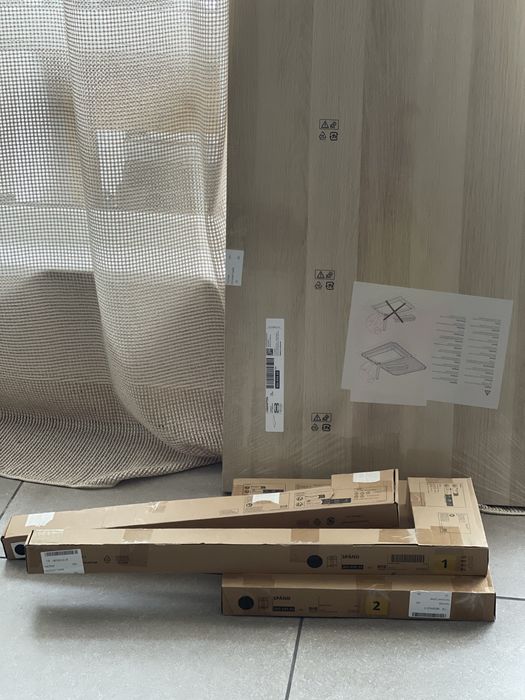 IKEA бюро – 140 × 60 см