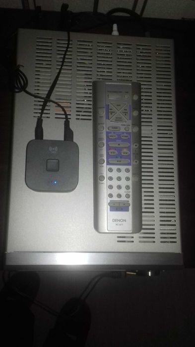 Denon UD-M30 CD & FM Hi-Fi ресивър c бонус Bluetooth