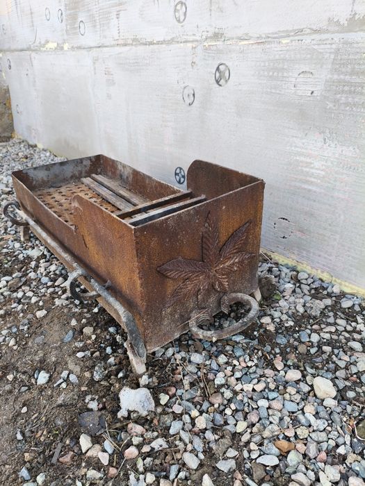 Мангал, толстый металл