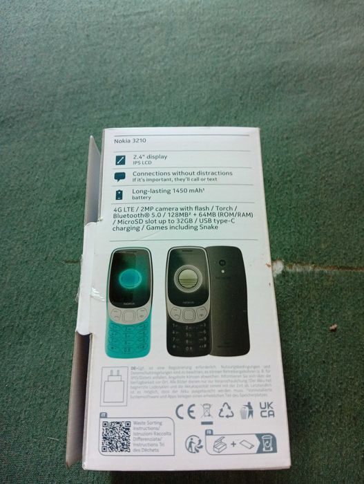 Nokia 3210 4g.          .