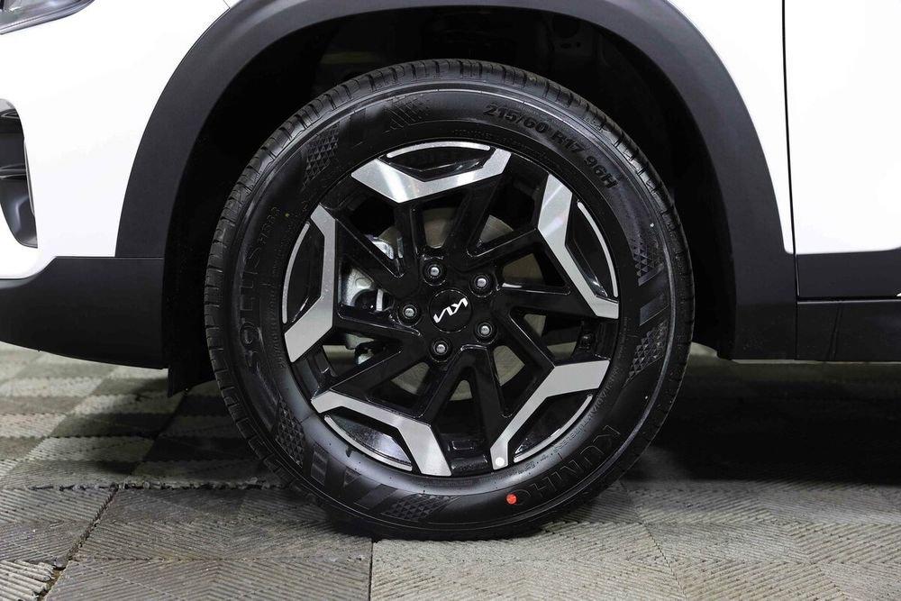 Новый Kia Seltos