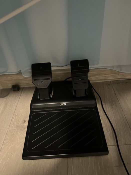 Vand volan de gaming hori aproape nou