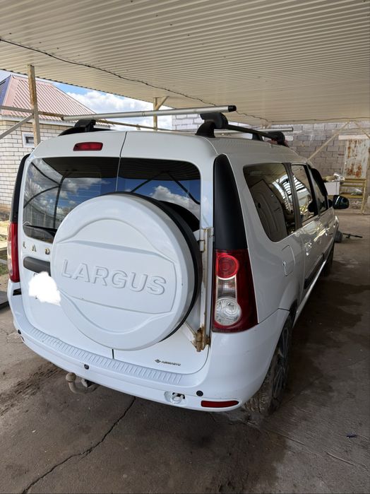 Lada Largus в отличном состоянии