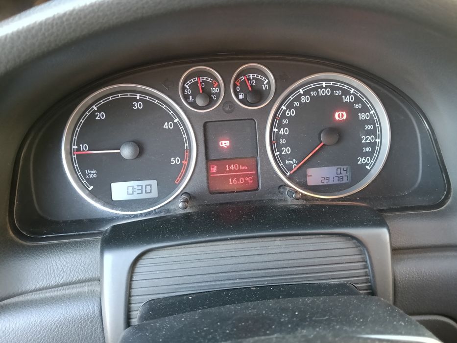 VOLKSWAGEN Passat 2005 — imagine 4