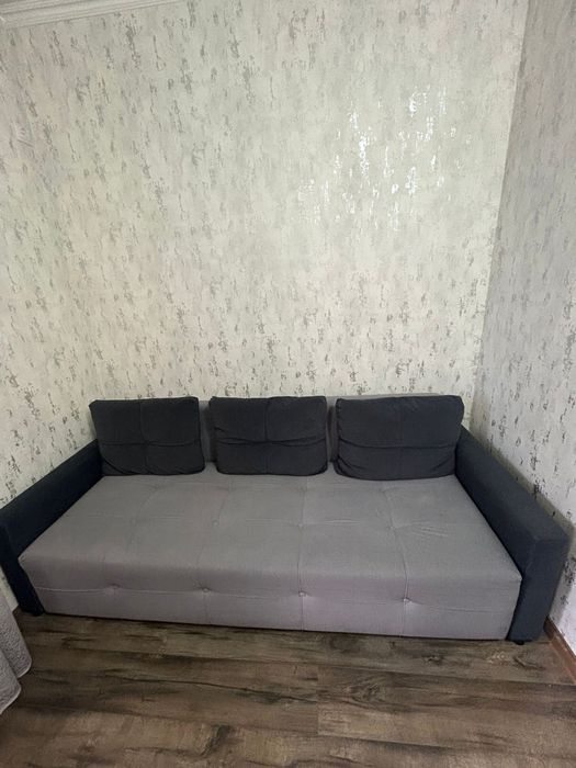 Продается угловой диван, кровать
