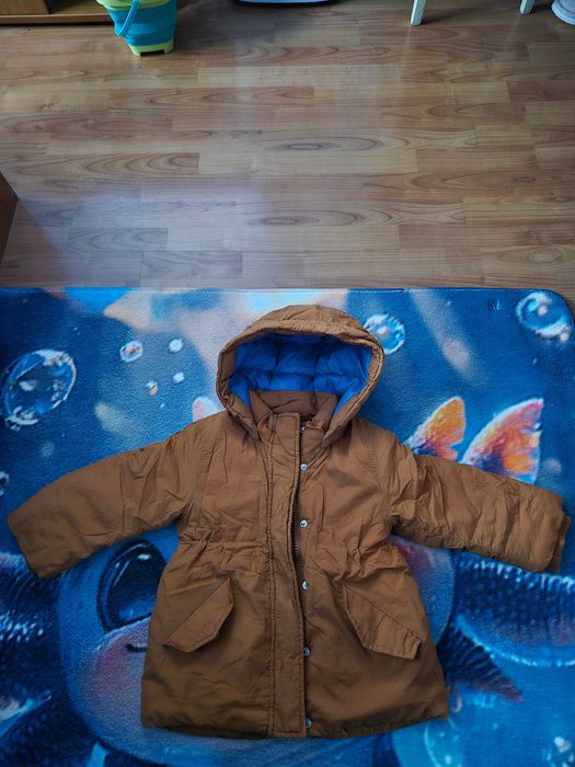 Geacă pentru copii H&M mărimea 98( 2-3 ani)