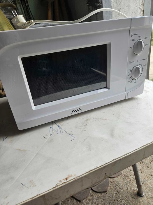 Микроволновая печь микроволновка