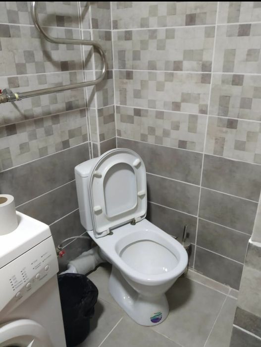 Абая. 1-но комнатная в центре