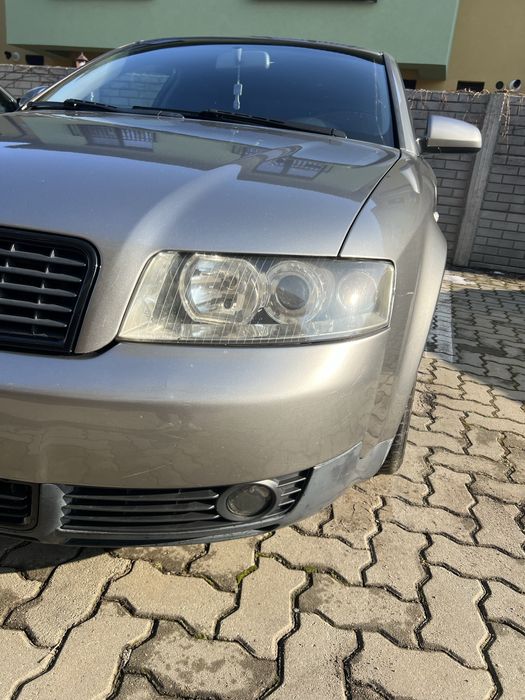Far stanga Audi A4 B6