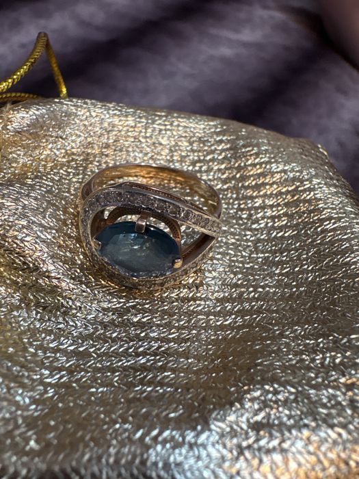 Продам золото без торга