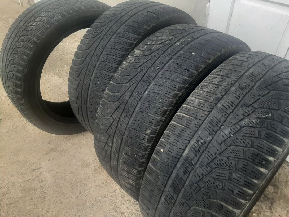 Vând anvelope HANKOOK