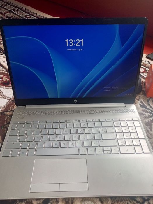 Hp laptop 512 gb