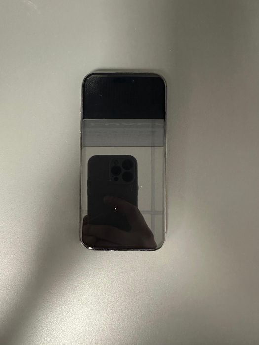 Продам Iphone 15 Pro