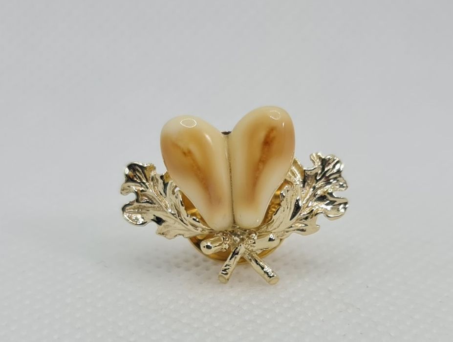 Podoabă de vânătoare aur 14k realizată manual