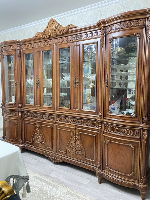 Сервант для гостиной