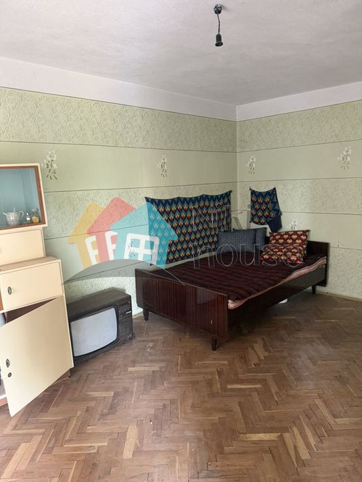 Къща в Варна, област-с.Овчага площ 3140 цена 55000