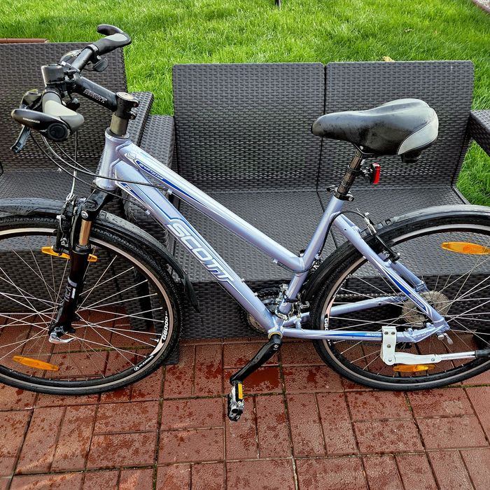 Bicicleta Scott Aluminiu Roti 28~ echipare Shimano~furca blocaj