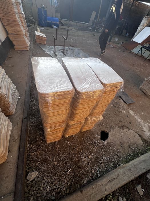 Гнутый фанера для школьной парты