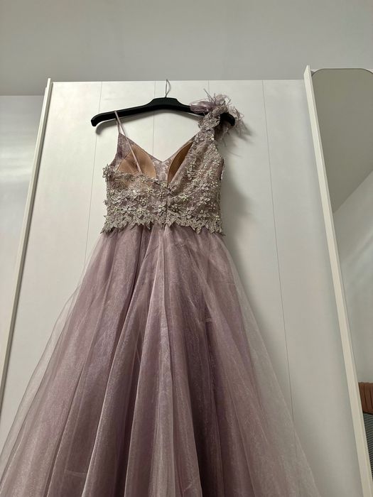 Официална /Бална/ миди рокля, подходяща и за други поводи,р-р ХС