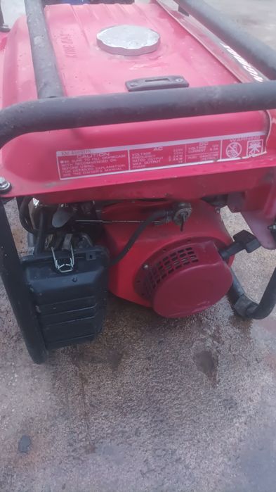 Генератор 3 квт яхши холатда