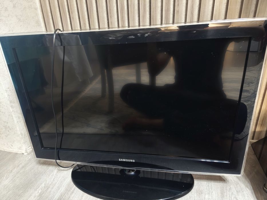 Телевизор Samsung