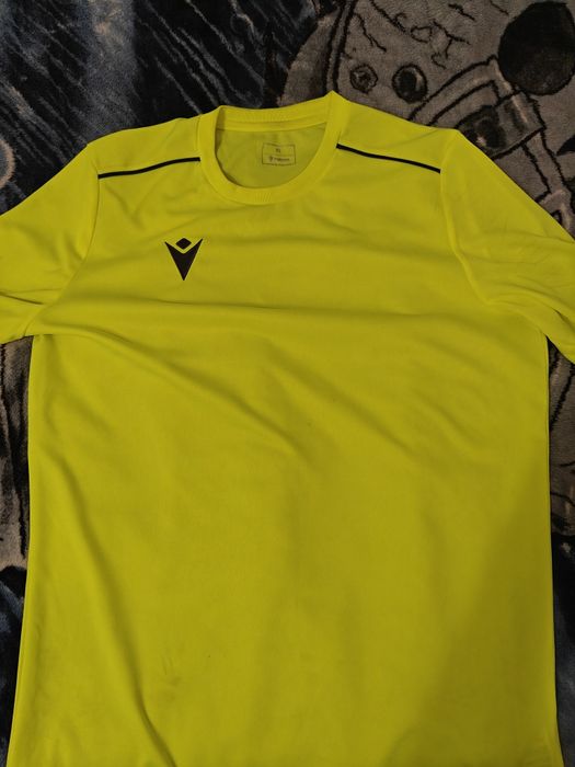 Продам вещи macron новые