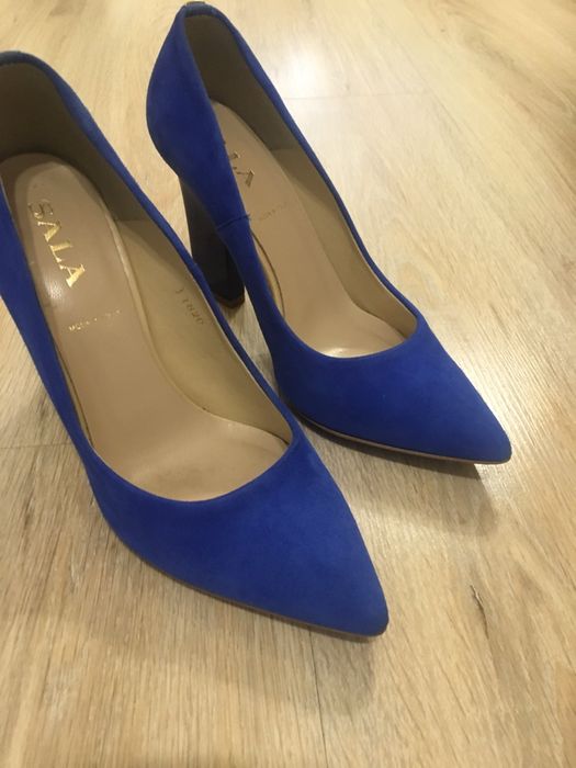 Замшевые туфли синие