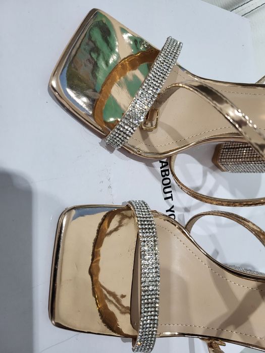 Sandale aurii  mar 37 stralucitoare, deosebite comode